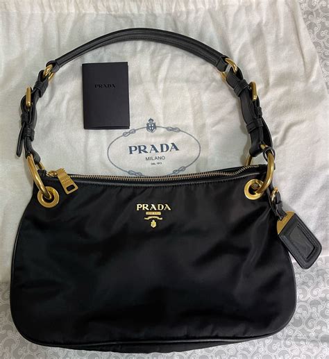 bolsos de prada 2017|bolsas prada original.